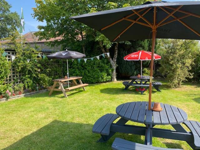 The Thelbridge Cross Inn كرديتون المظهر الخارجي الصورة