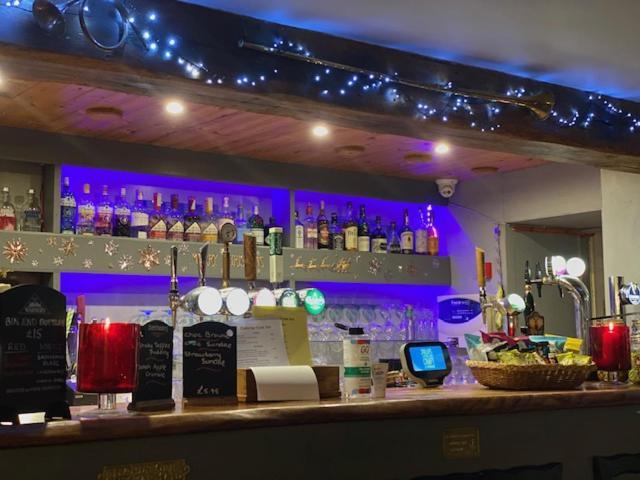 The Thelbridge Cross Inn كرديتون المظهر الخارجي الصورة