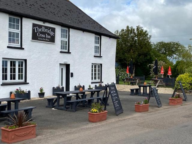 The Thelbridge Cross Inn كرديتون المظهر الخارجي الصورة